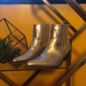 Gold/silver metallic western cowboy style boots